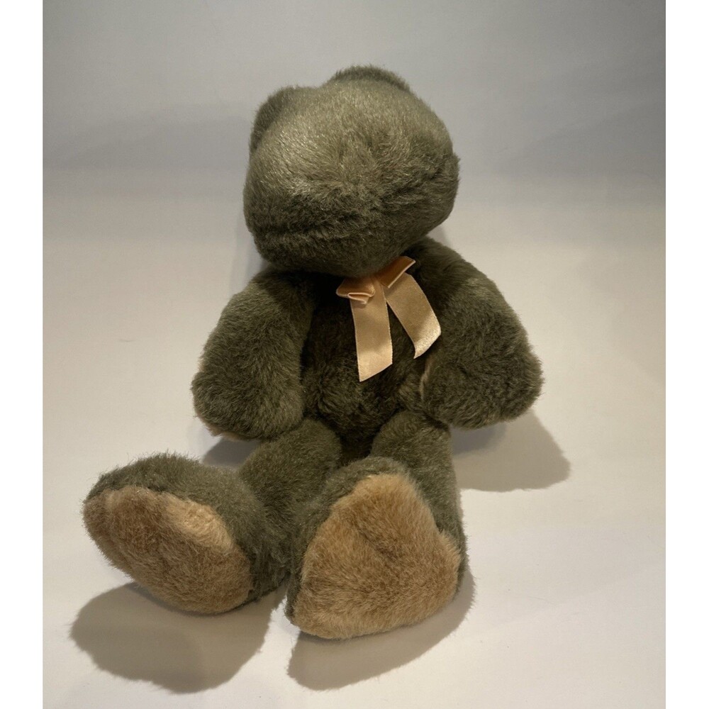 Vintage 1995 The Manhattan Toy Company Carousel Frog Stuffed Animal Plush Rare